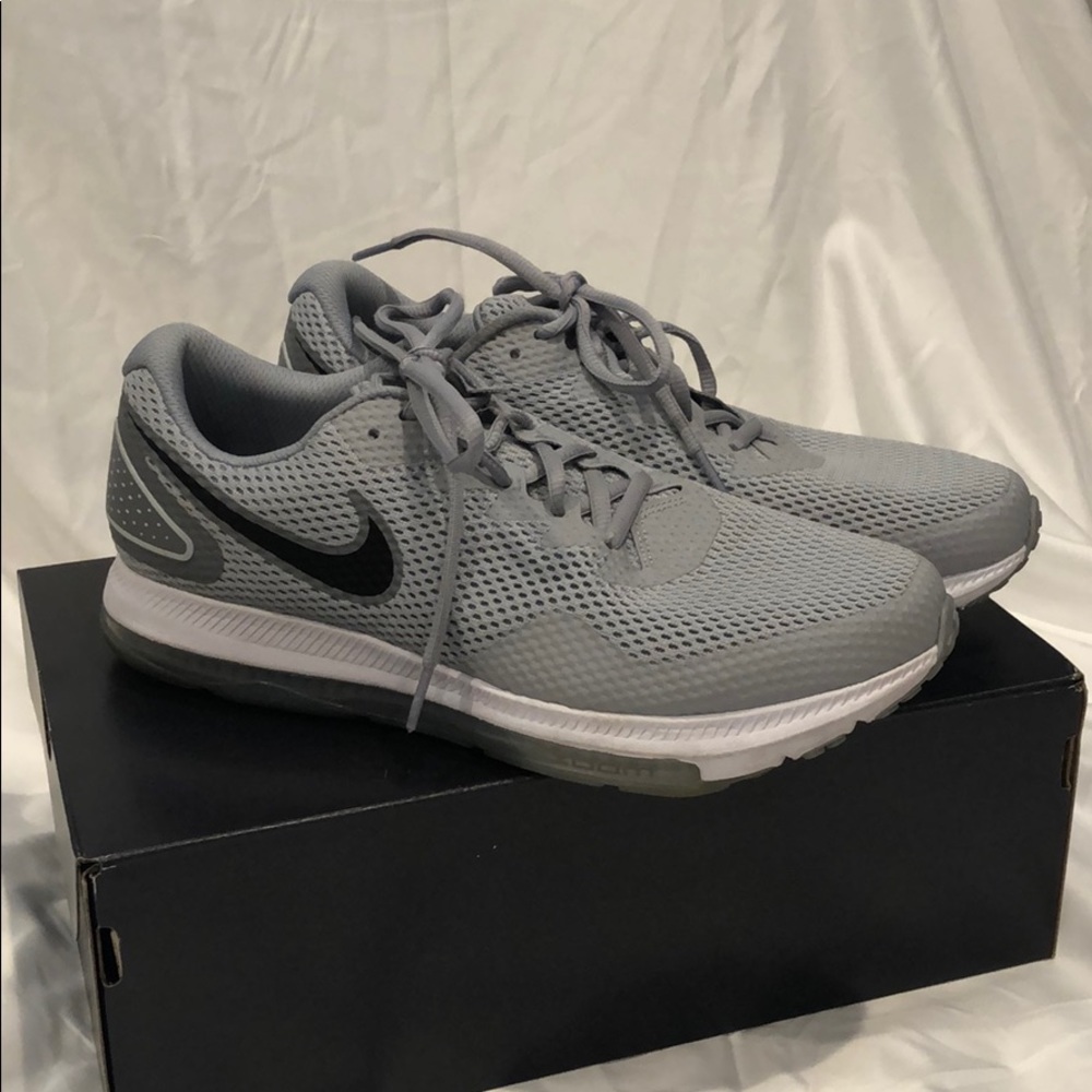 Nike Air Zoom All Out 2 Running Men’s 8.5 Grey